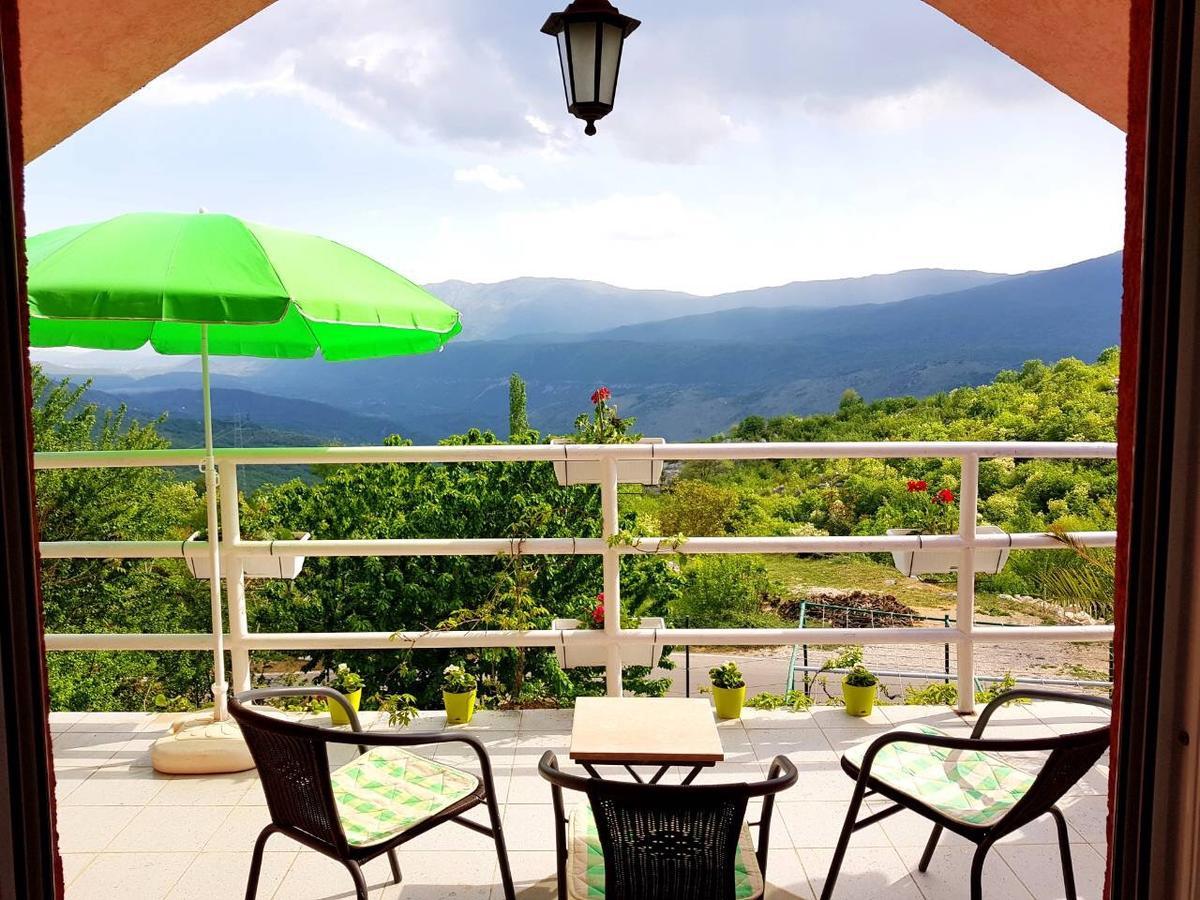 Holiday Village Ostrog Niksic Exterior foto